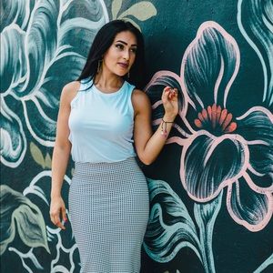 Meet your Posher, Nicole